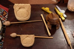 strumenti musicali in legno